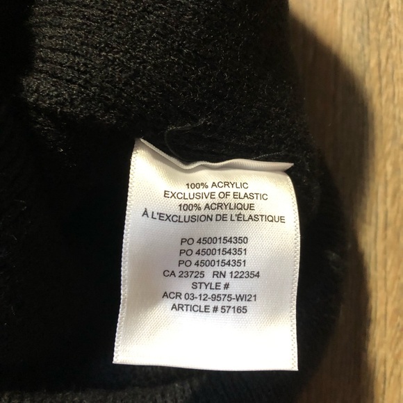 Tna Tora Black Beanie - Picture 8 of 13